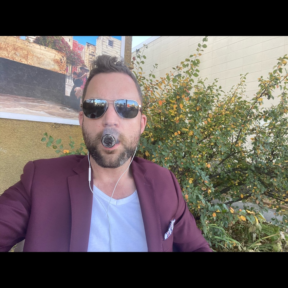 Meet your Posher, Mike